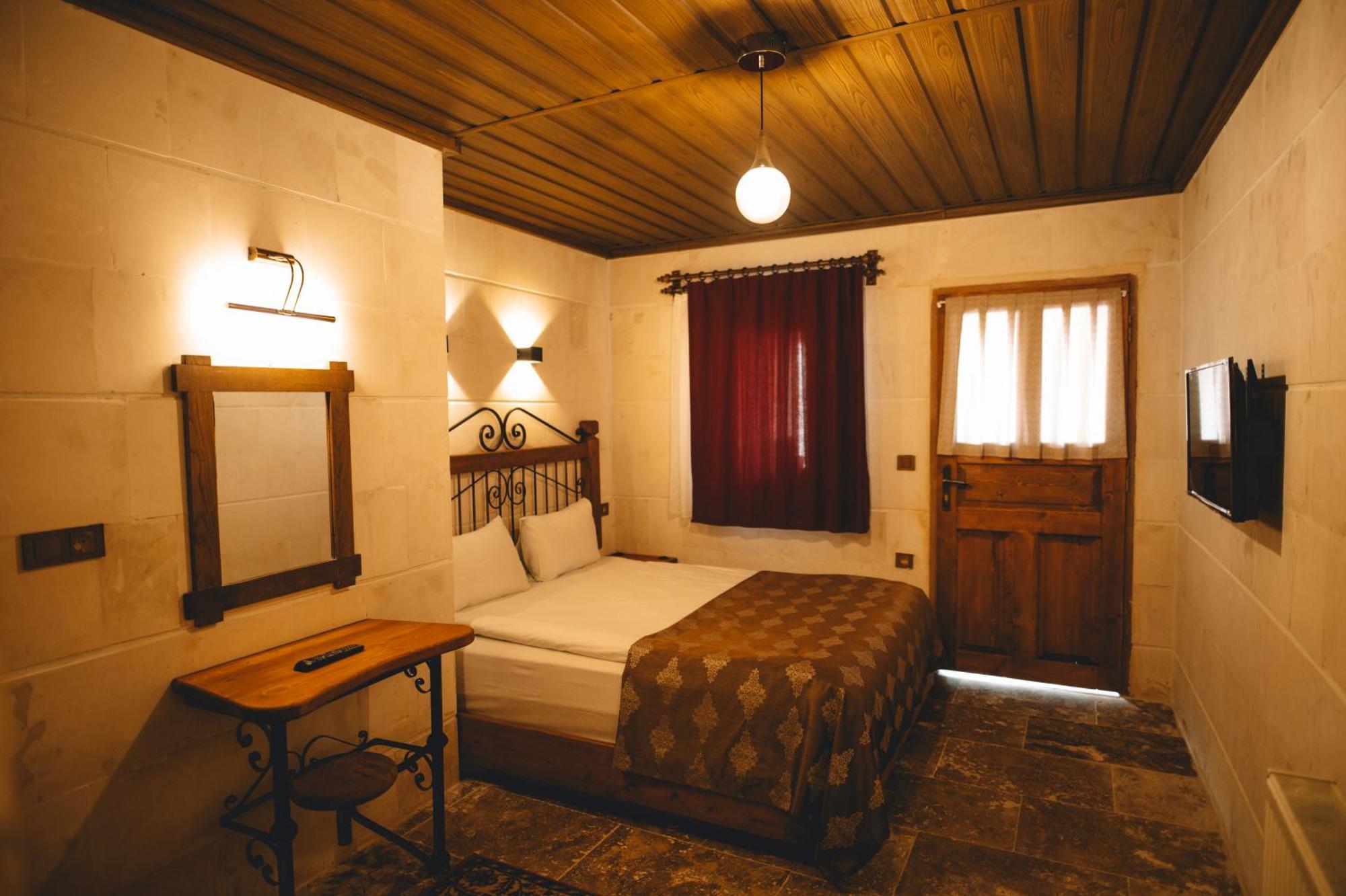 괴레메 Cavusin Cave House-Cappadocia B&B 외부 사진