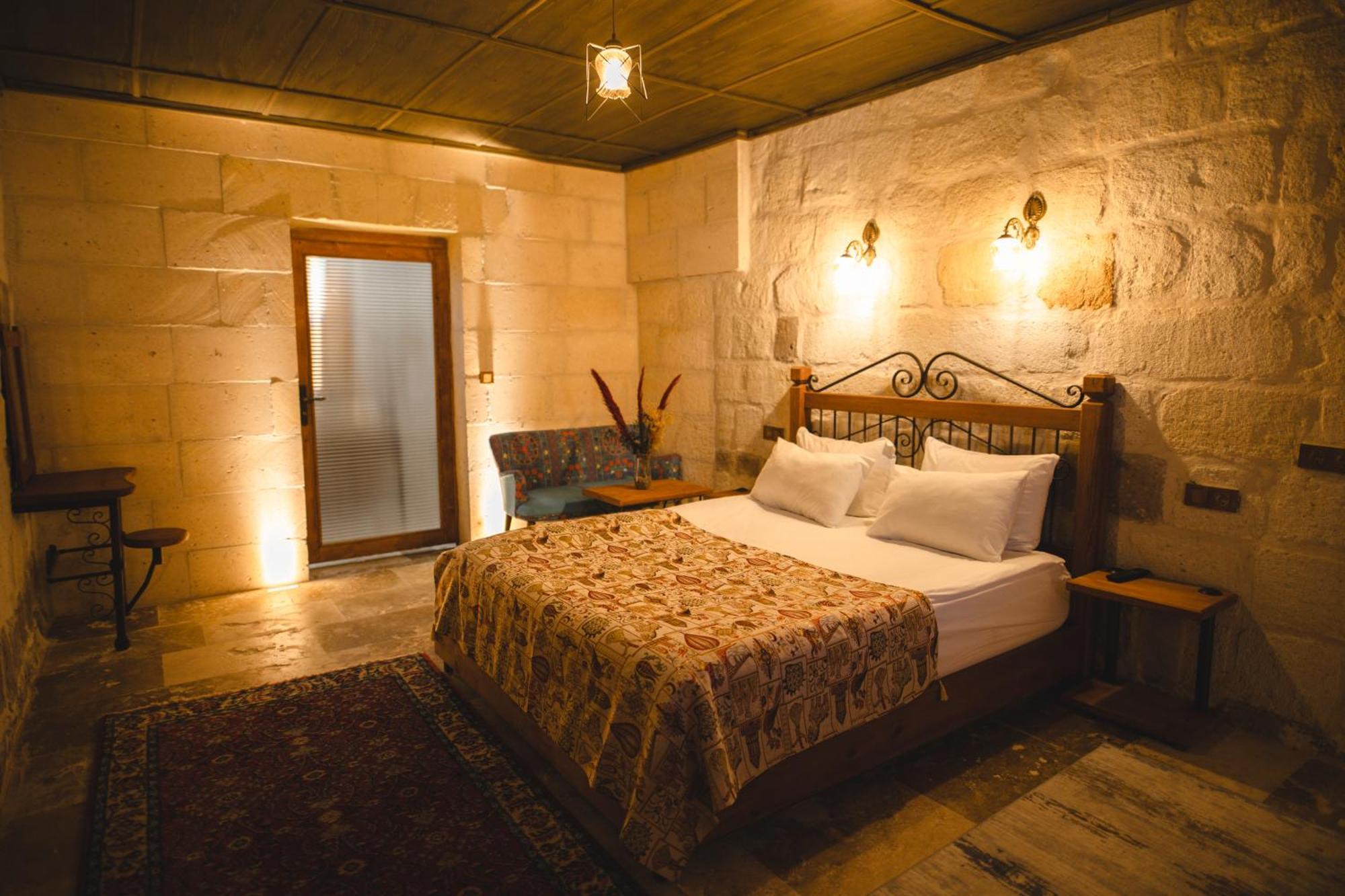 괴레메 Cavusin Cave House-Cappadocia B&B 외부 사진