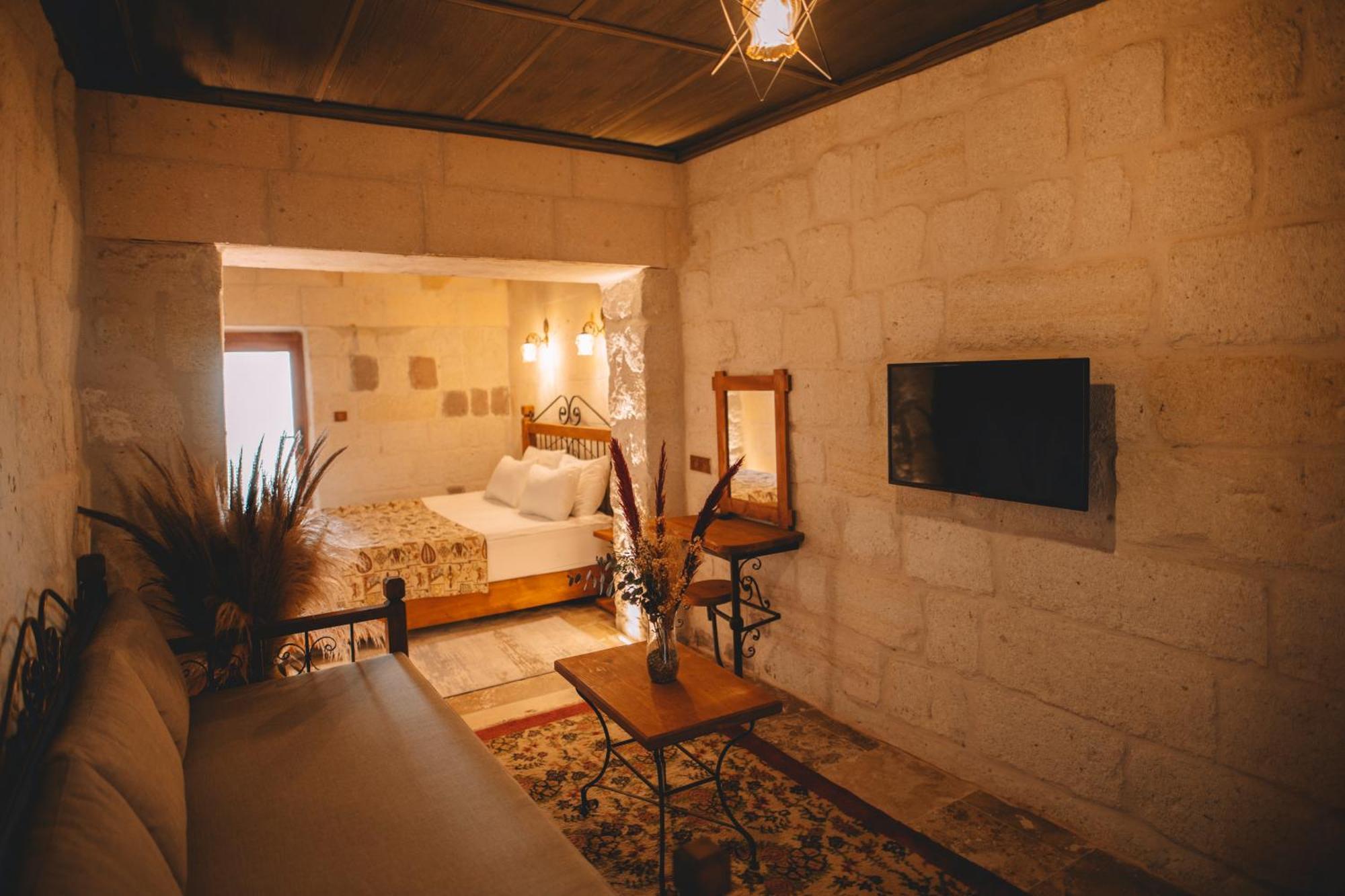괴레메 Cavusin Cave House-Cappadocia B&B 외부 사진