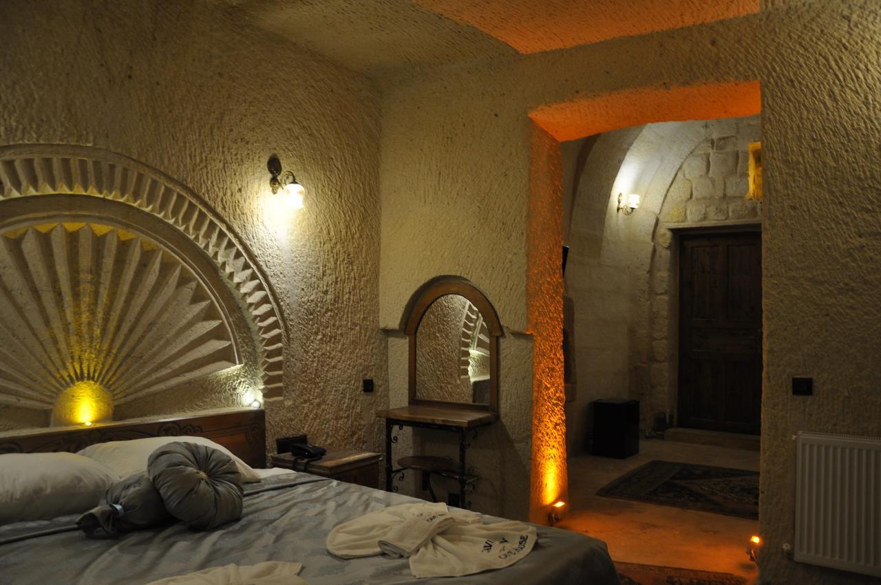 괴레메 Cavusin Cave House-Cappadocia B&B 외부 사진